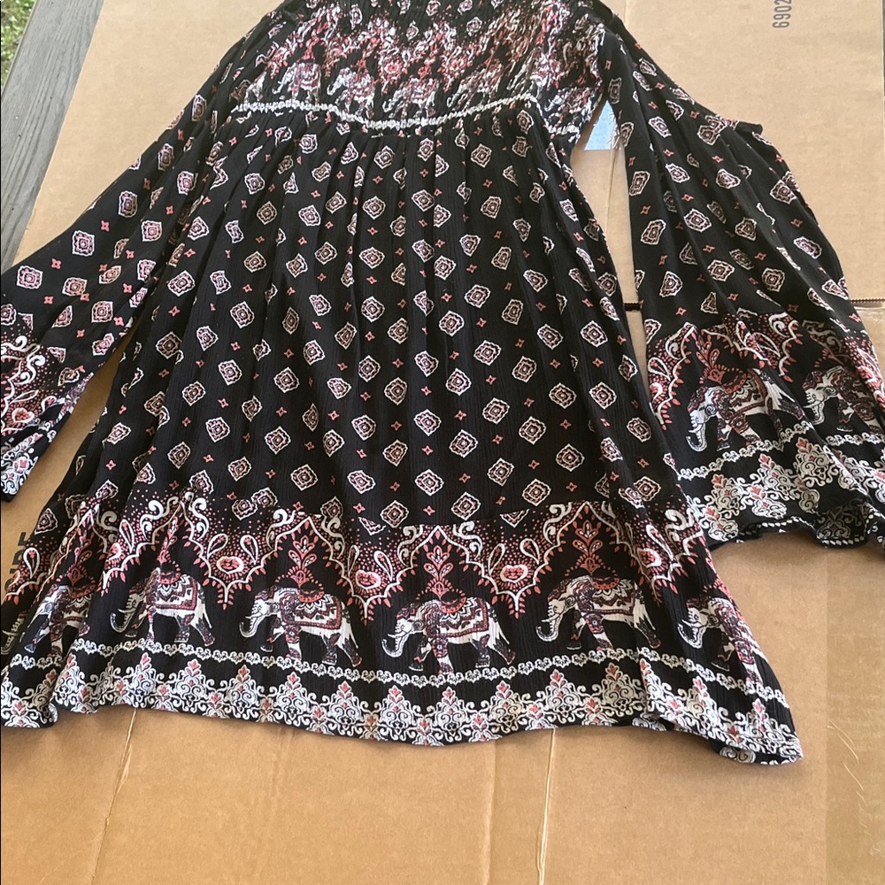 Rue21 Black Floral Smocked Peasant Blouse with Pink and White Print